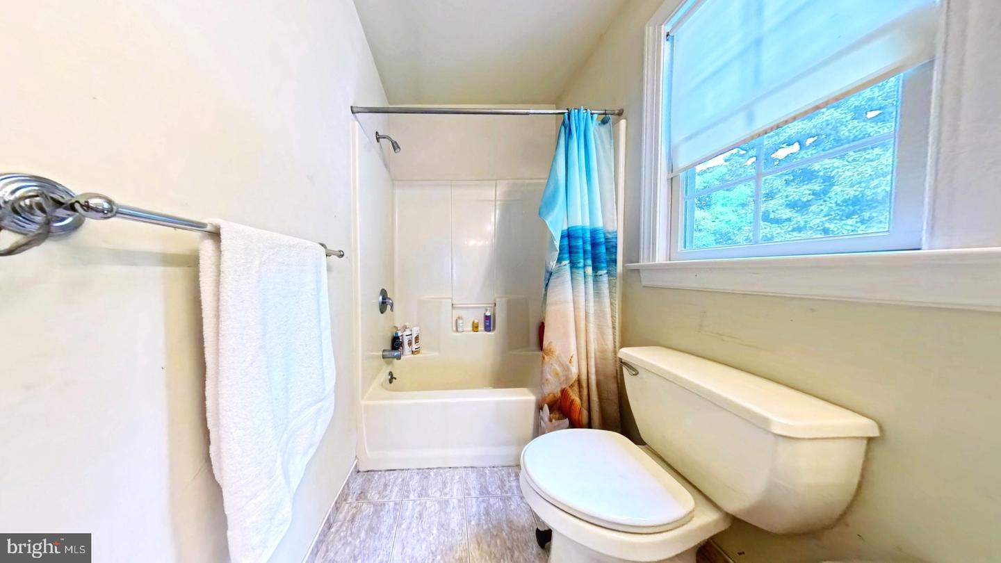 203 Cynwyd Dr Property Photo 34