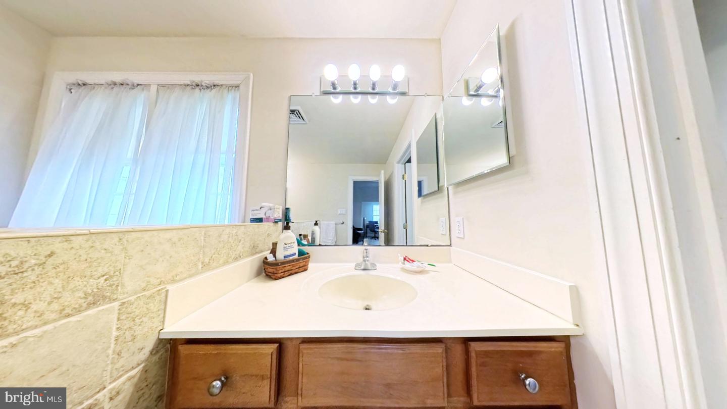 203 Cynwyd Dr Property Photo 63
