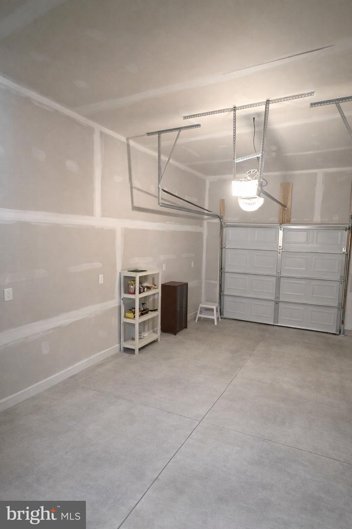 36 Coolidge Ave Property Photo 59