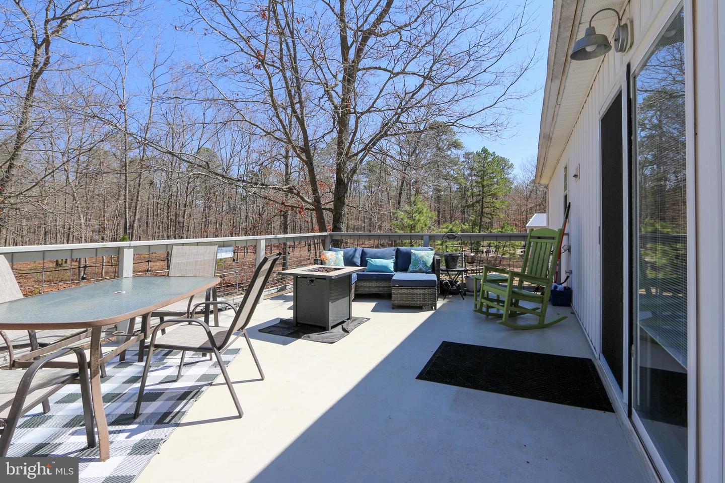 6188 Maryland Ave Property Photo 34