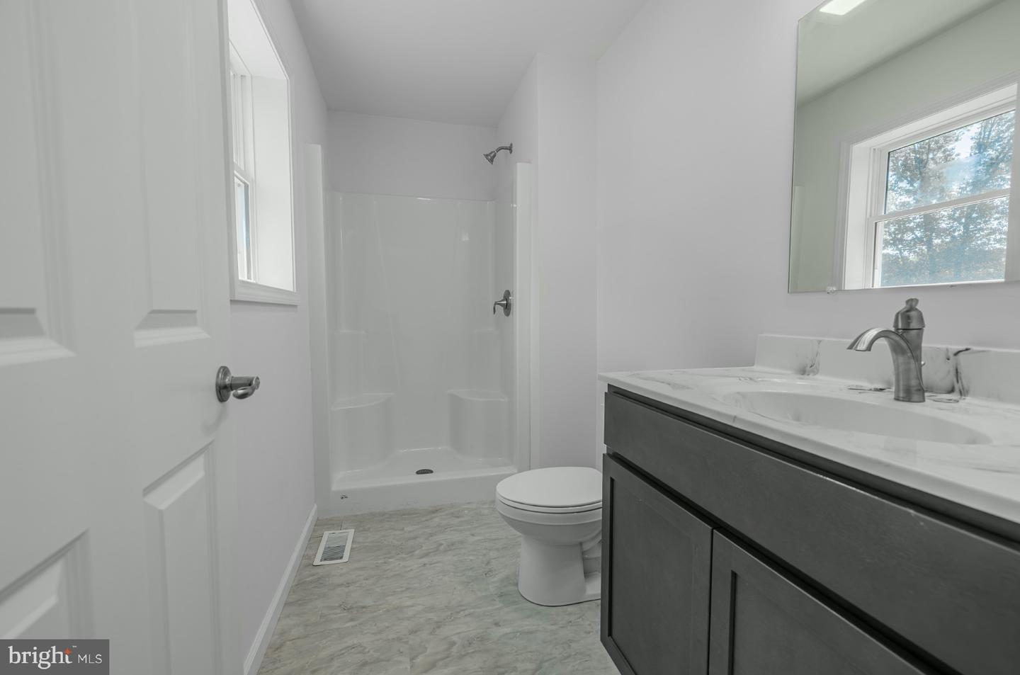 267 Elm St Property Photo 6