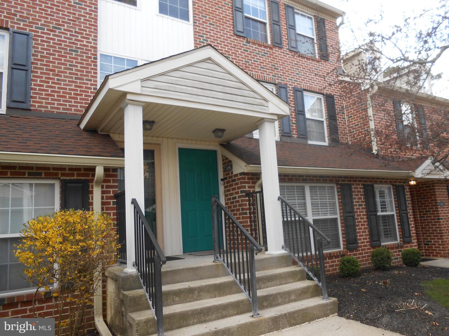 1526 Thomas Jefferson Ct #1526 Property Photo 1