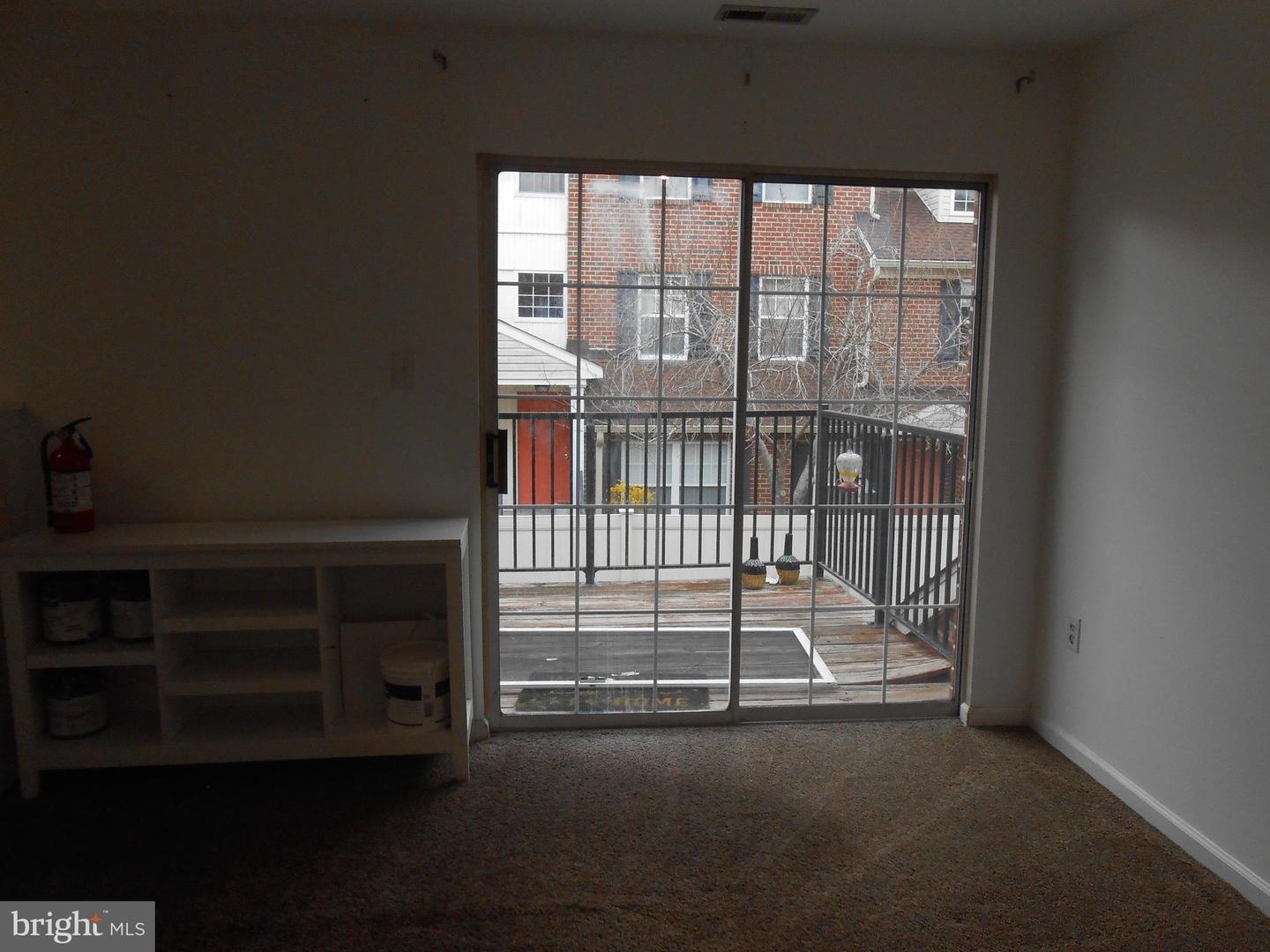 1526 Thomas Jefferson Ct #1526 Property Photo 14