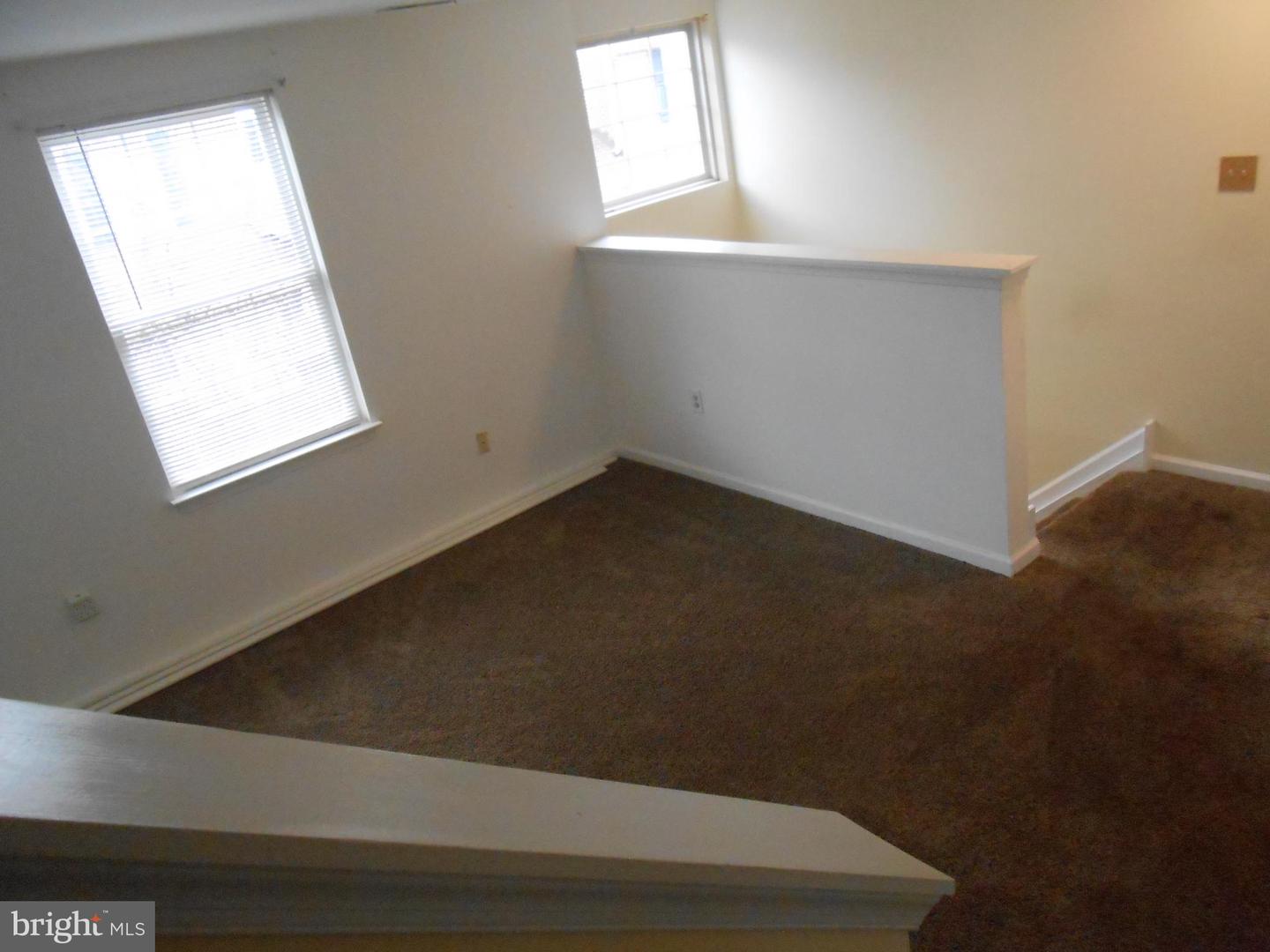 1526 Thomas Jefferson Ct #1526 Property Photo 31
