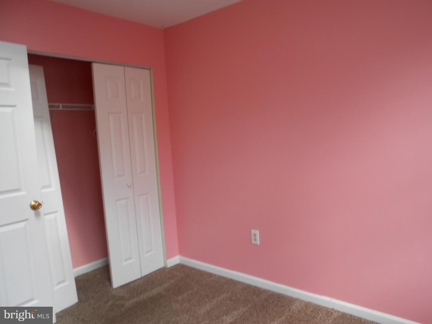 1526 Thomas Jefferson Ct #1526 Property Photo 33