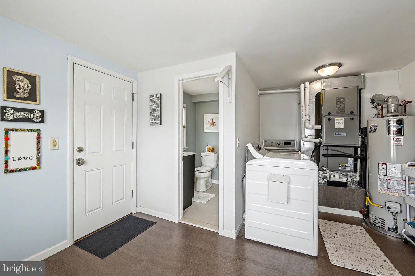 5406 Calvert Ave Property Photo 5