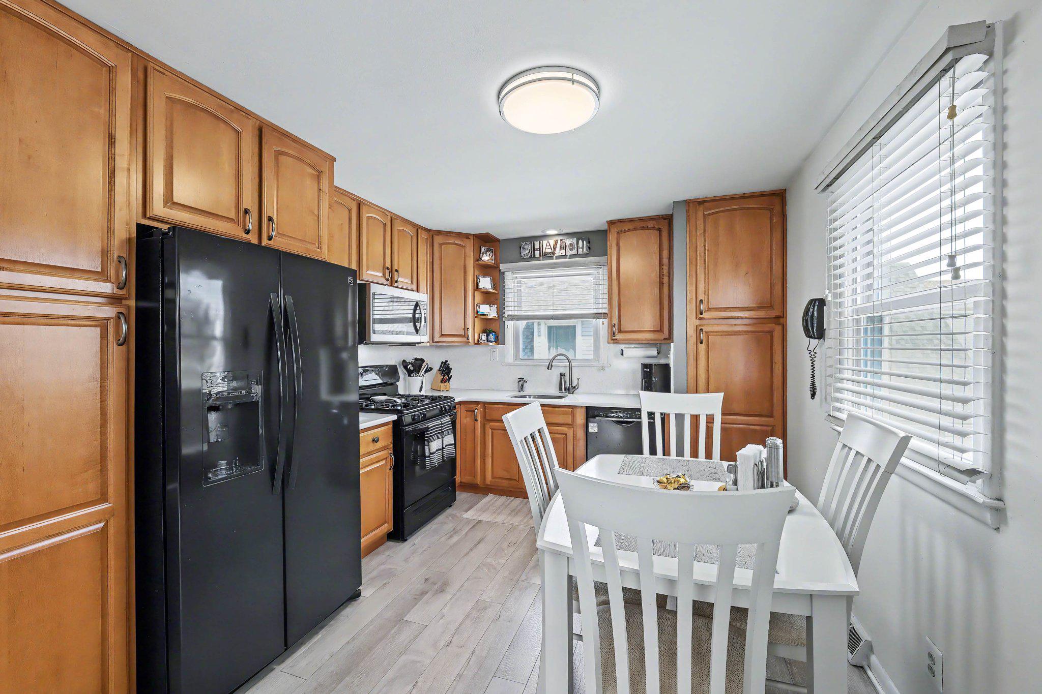5406 Calvert Ave Property Photo 11