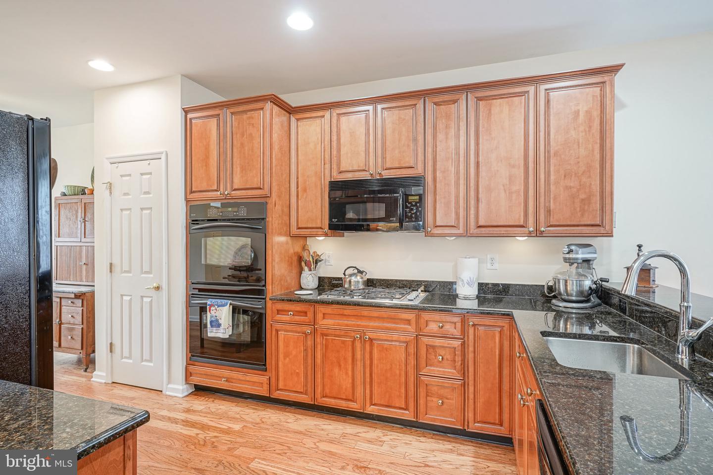213 Limerick St Property Photo 8