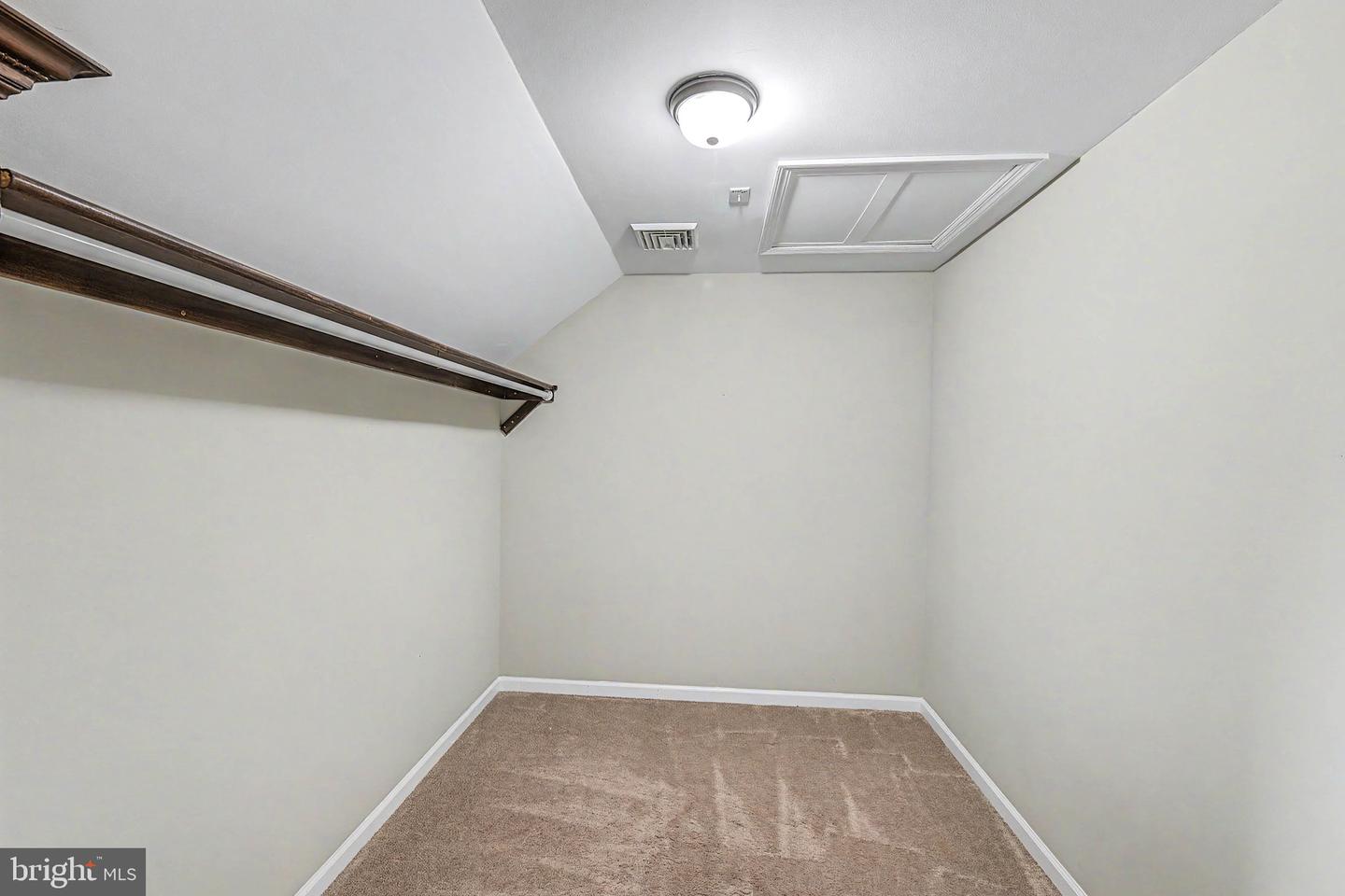 205 Harbor Dr Property Photo 48