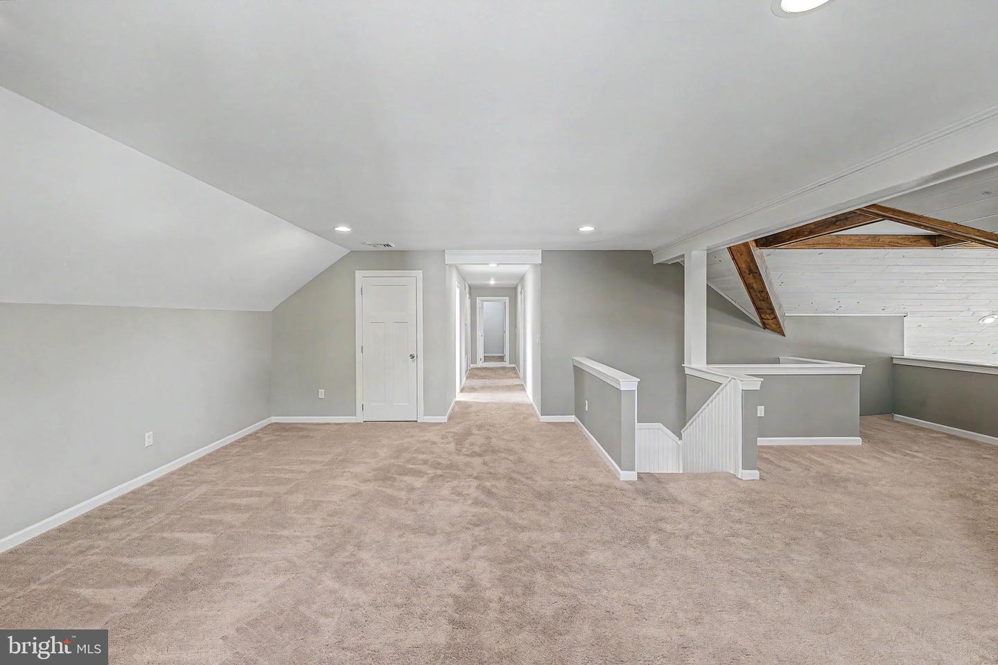 205 Harbor Dr Property Photo 54