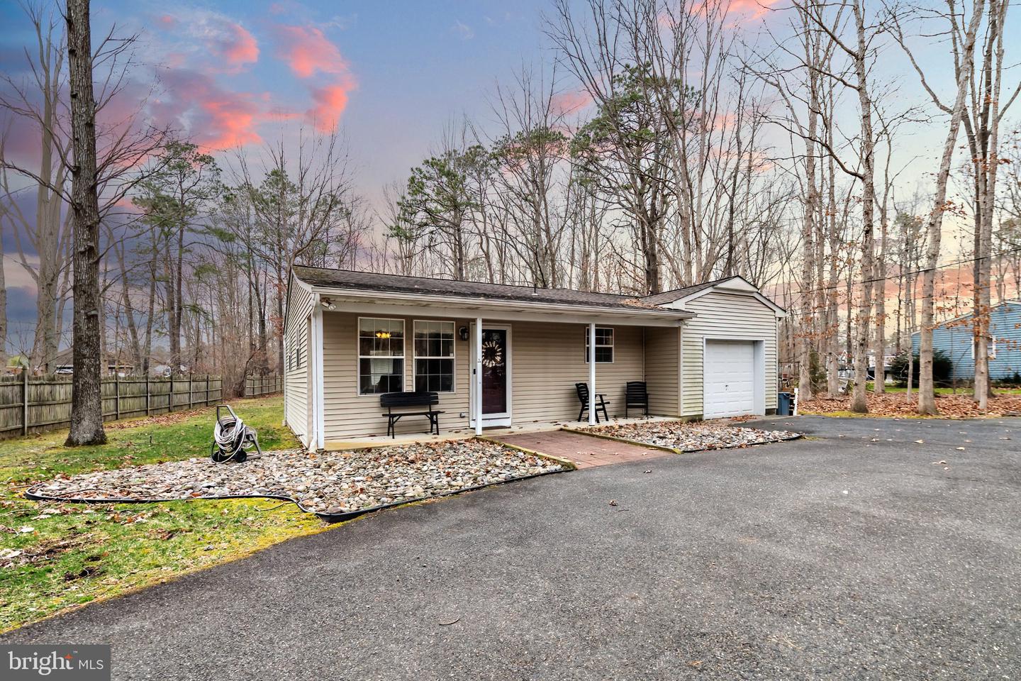 2206 Evergreen Dr Property Photo 1