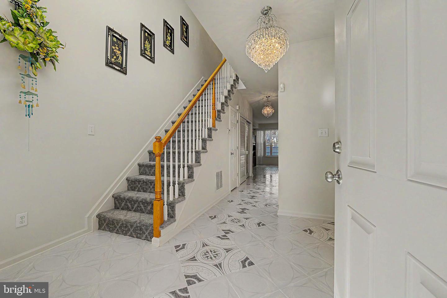 606 London Court Ii Property Photo 2