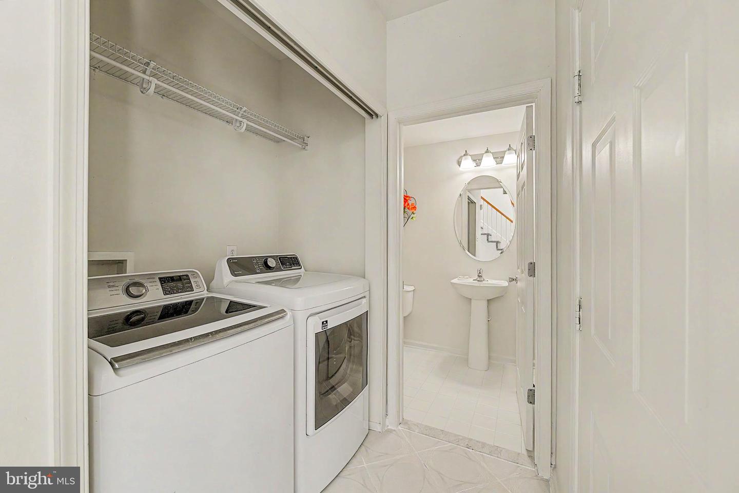 606 London Court Ii Property Photo 11