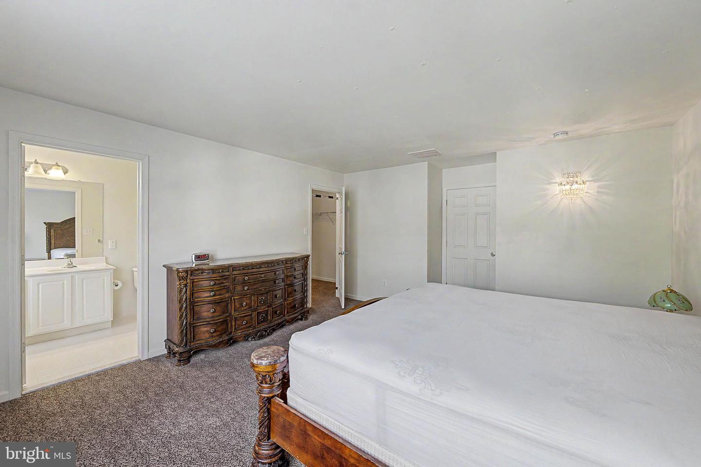 606 London Court Ii Property Photo 20