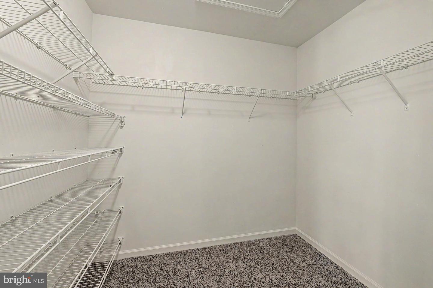 606 London Court Ii Property Photo 21