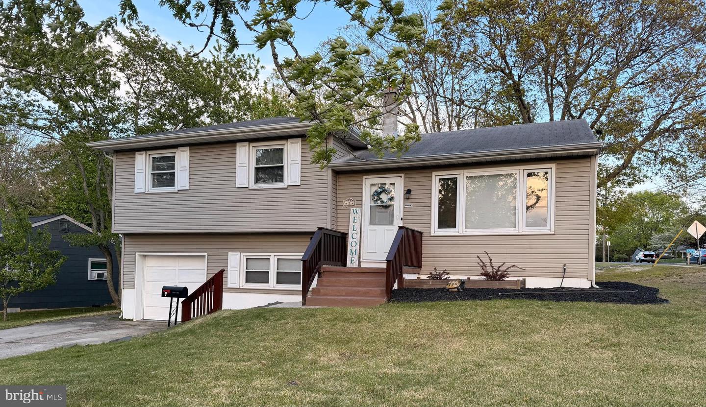 1 Nassau Rd Property Photo 2