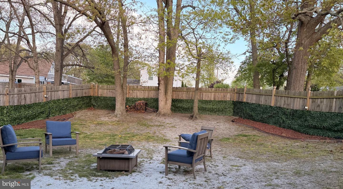1 Nassau Rd Property Photo 42