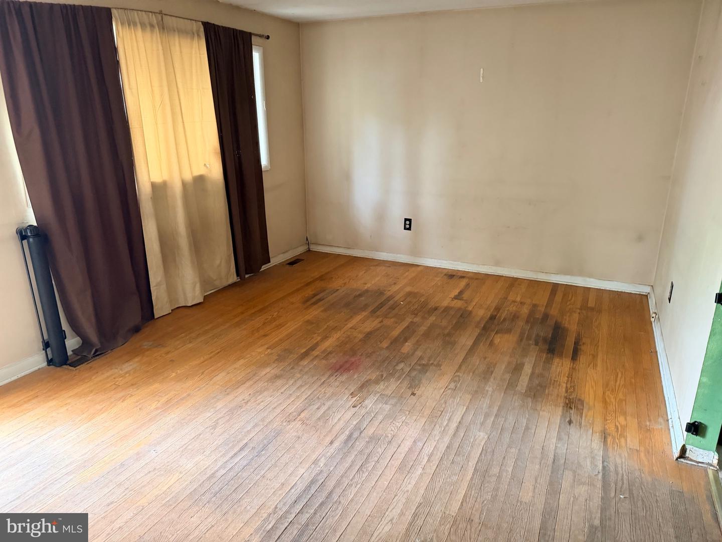 426 S Willow Ave Property Photo 4