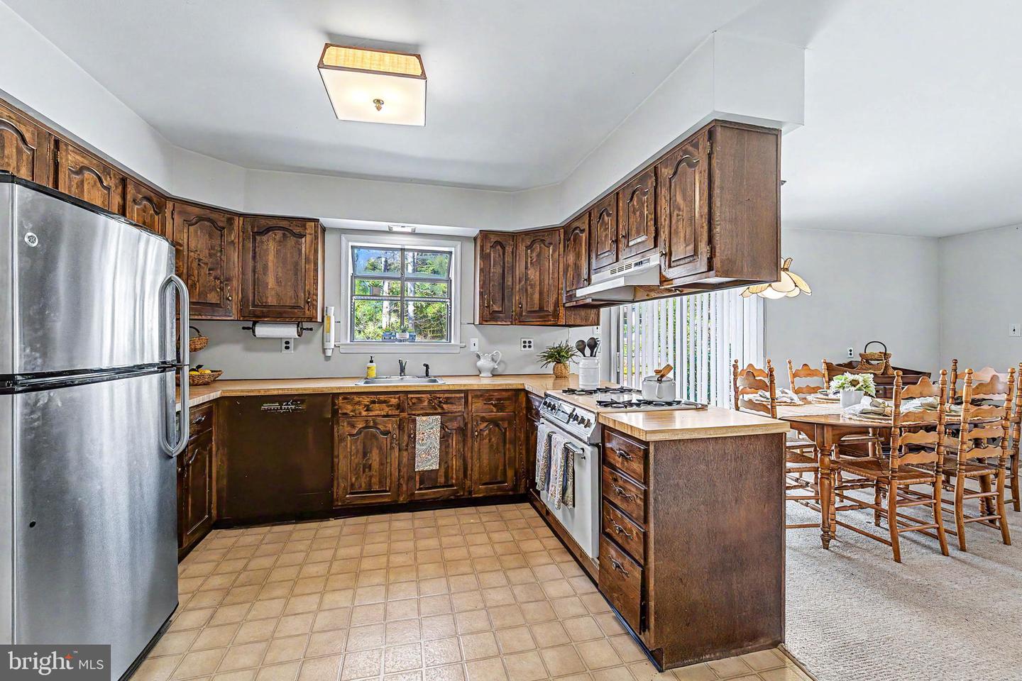 506 E Oslo Ct Property Photo 7