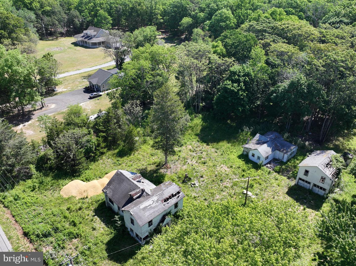 228 Lorraine Ave Property Photo 4