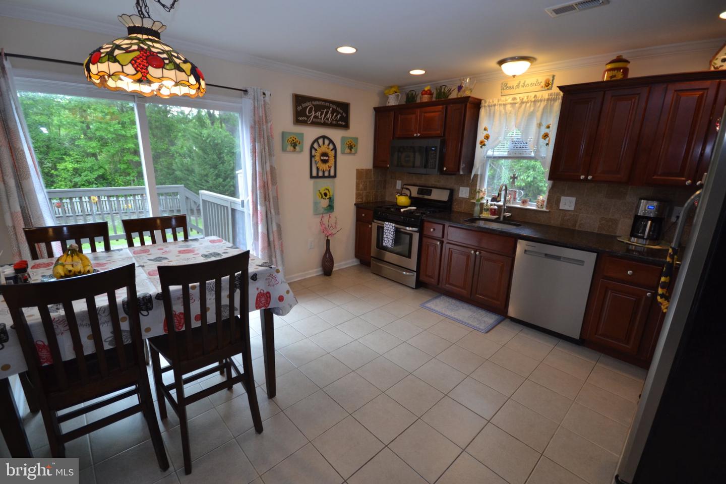 38 Vella La Vella Ln Property Photo 3