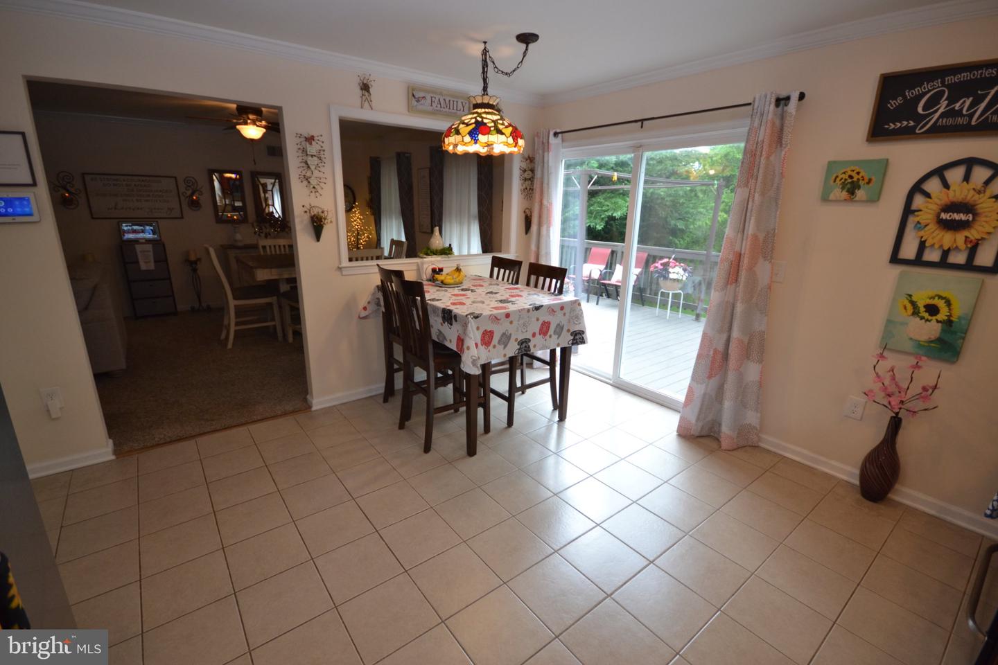 38 Vella La Vella Ln Property Photo 5