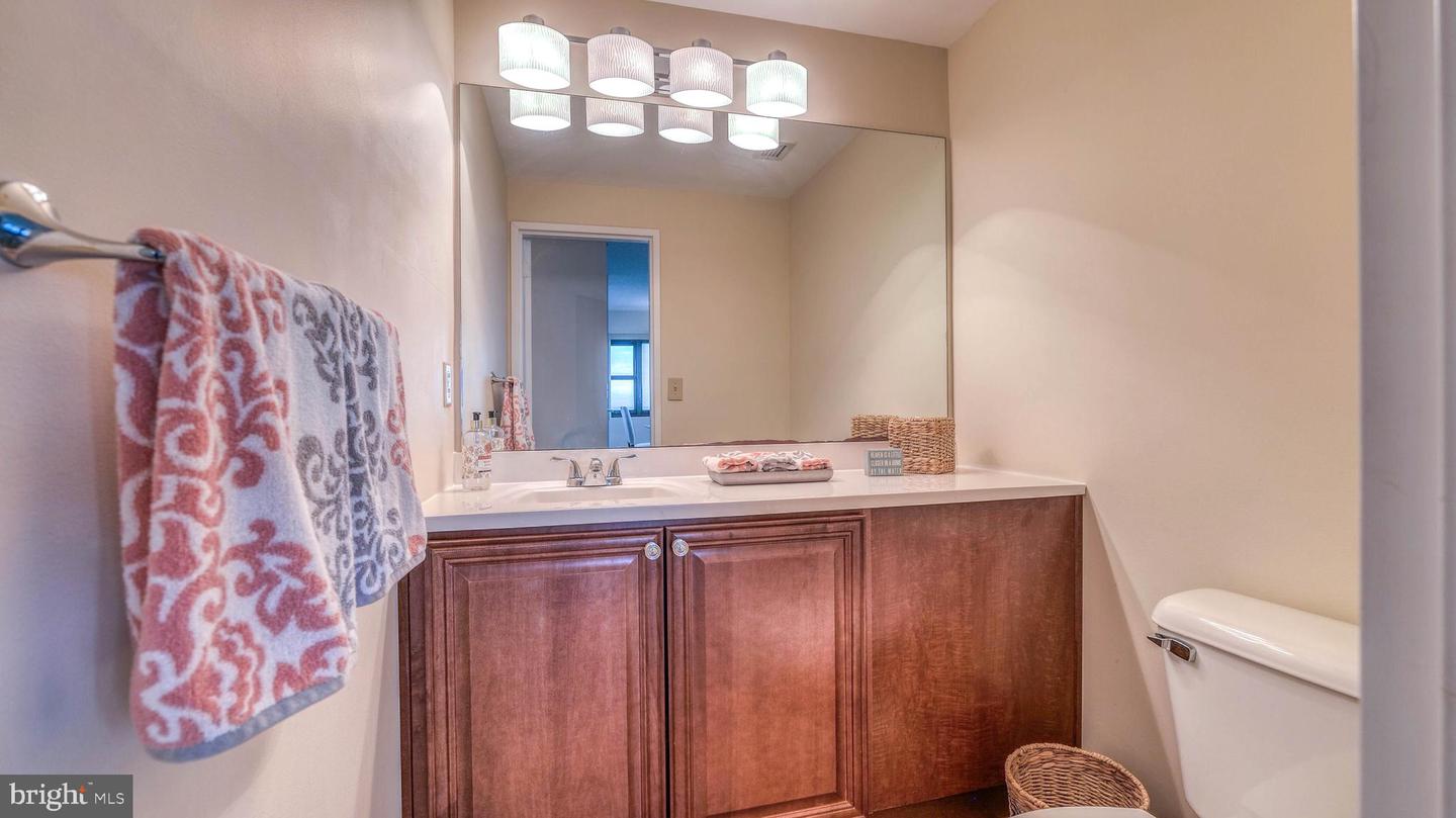 3101 Boardwalk #2804-1 Property Photo 8