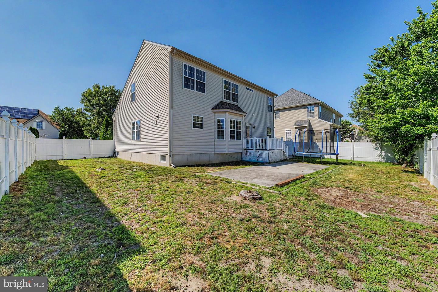 214 E Kennedy Dr Property Photo 33