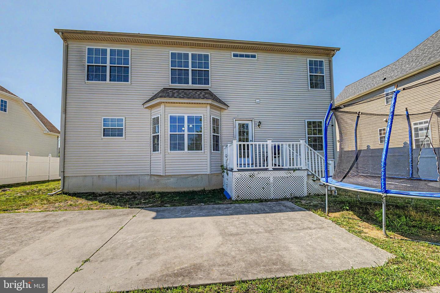 214 E Kennedy Dr Property Photo 34