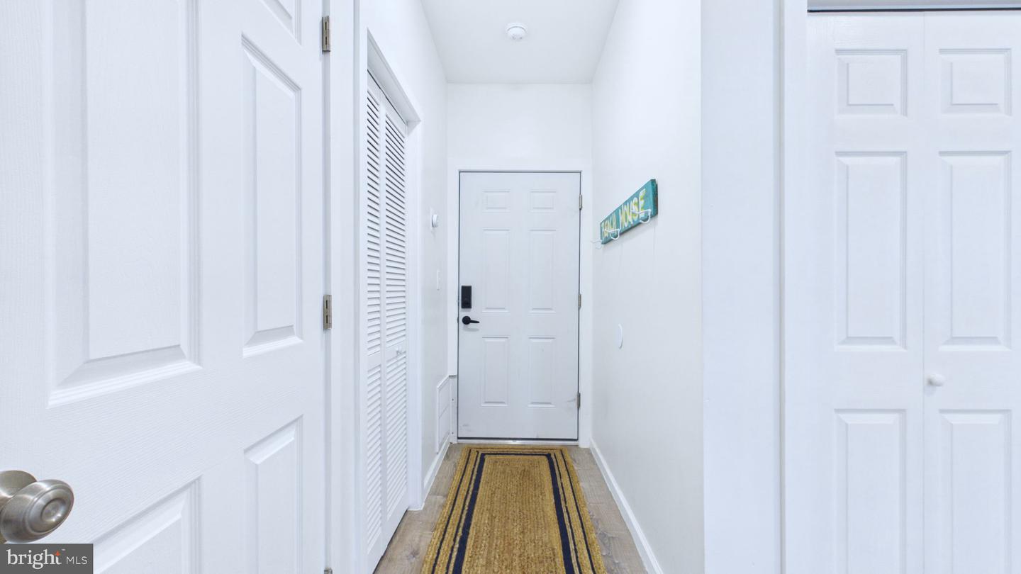 4 N Brighton Ave Property Photo 7