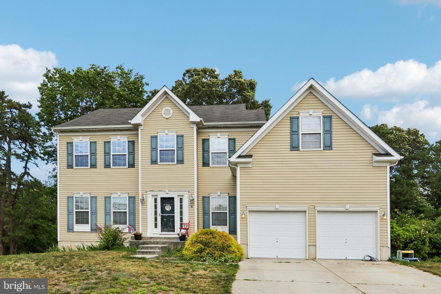 60 Abington Ct Property Photo 2
