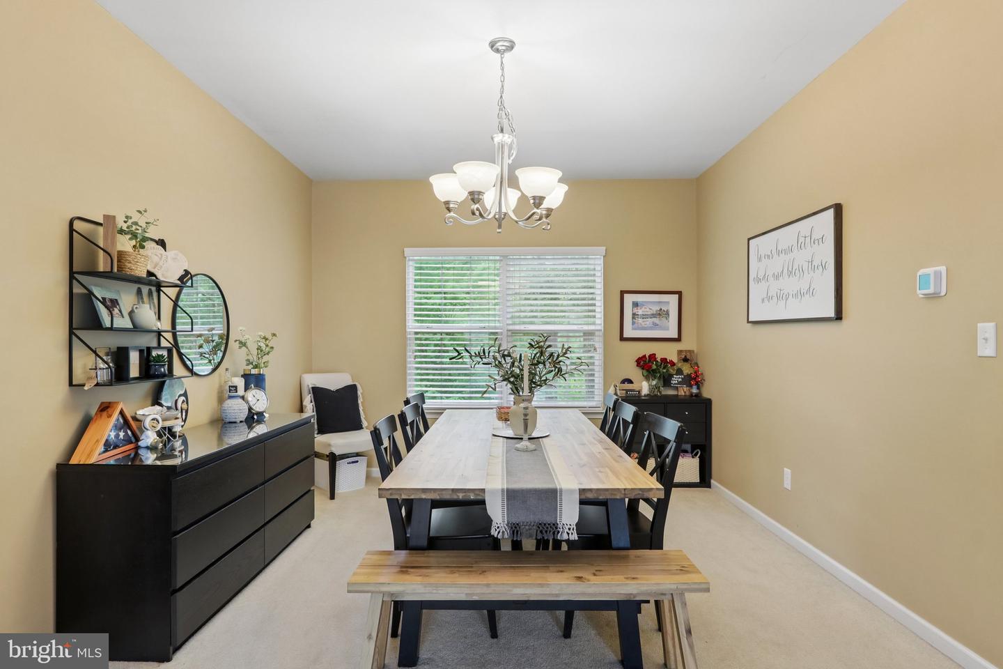 60 Abington Ct Property Photo 12