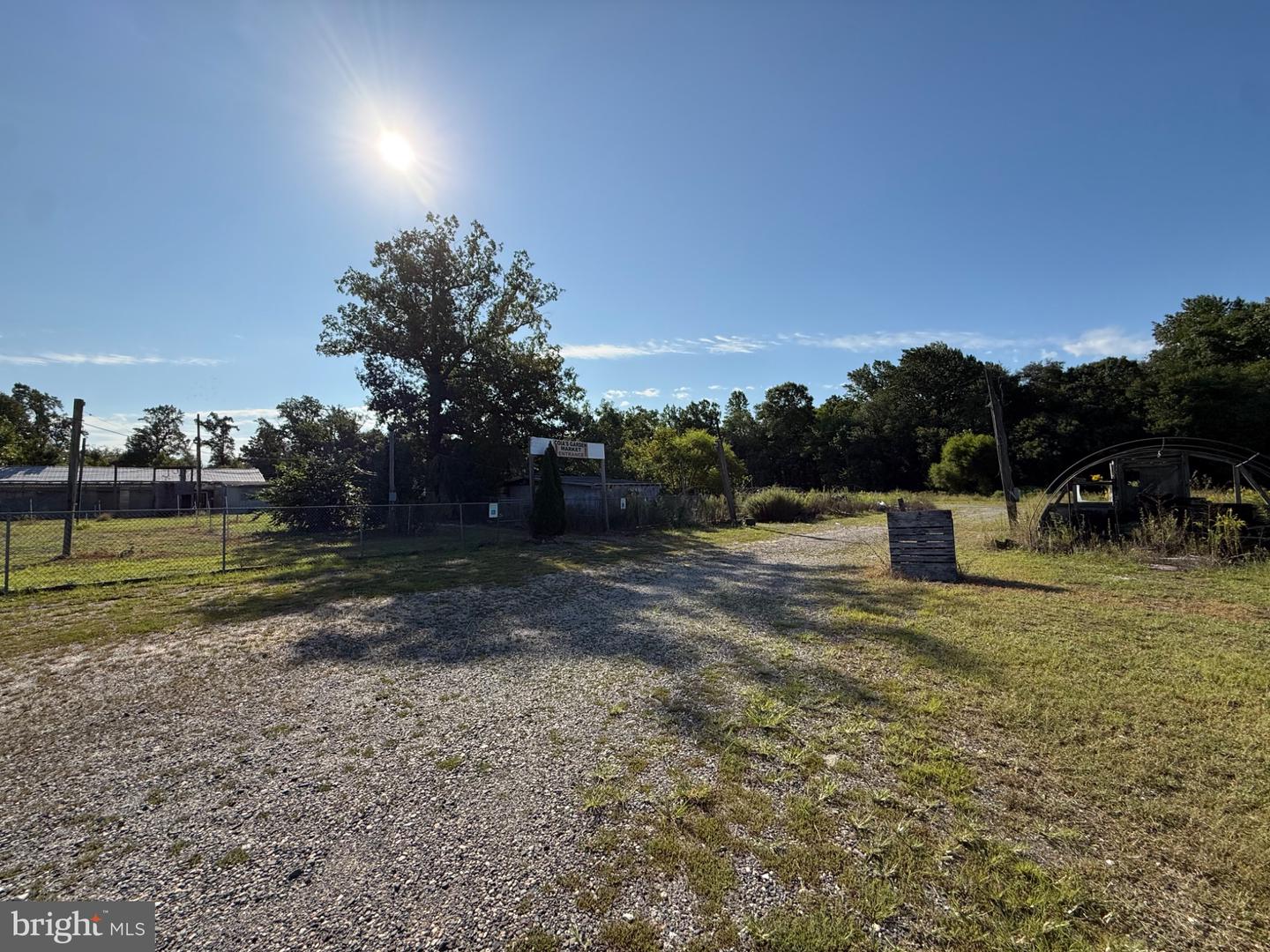 3701 Oak Rd Property Photo 6