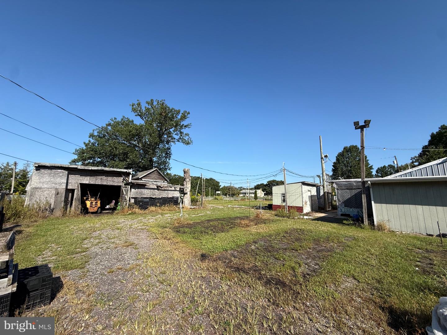 3701 Oak Rd Property Photo 8