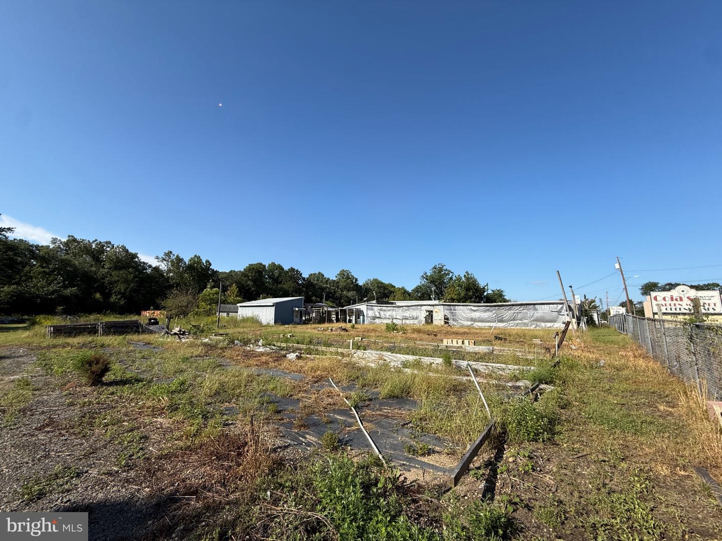 3701 Oak Rd Property Photo 15