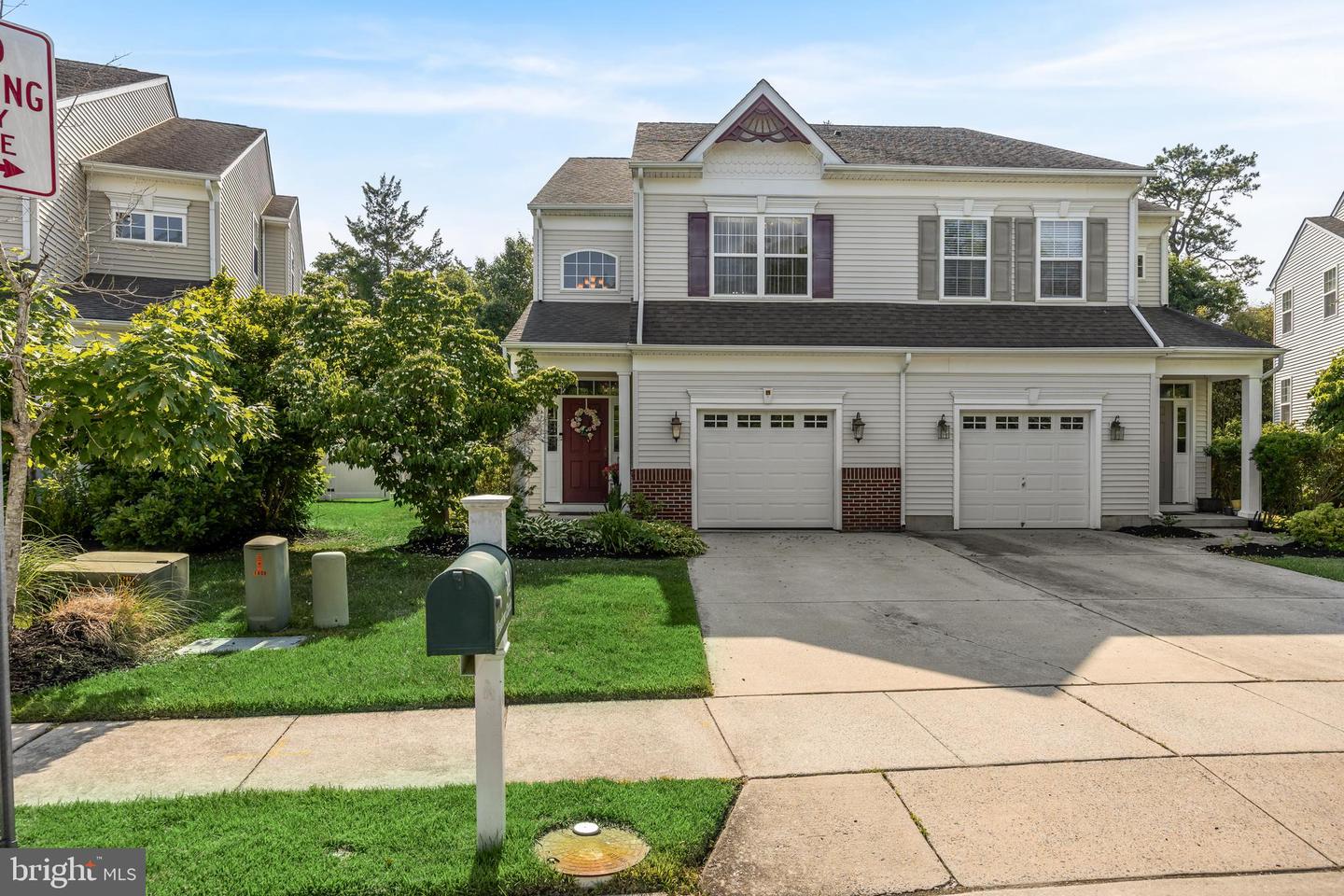 34 MEADOW CIR