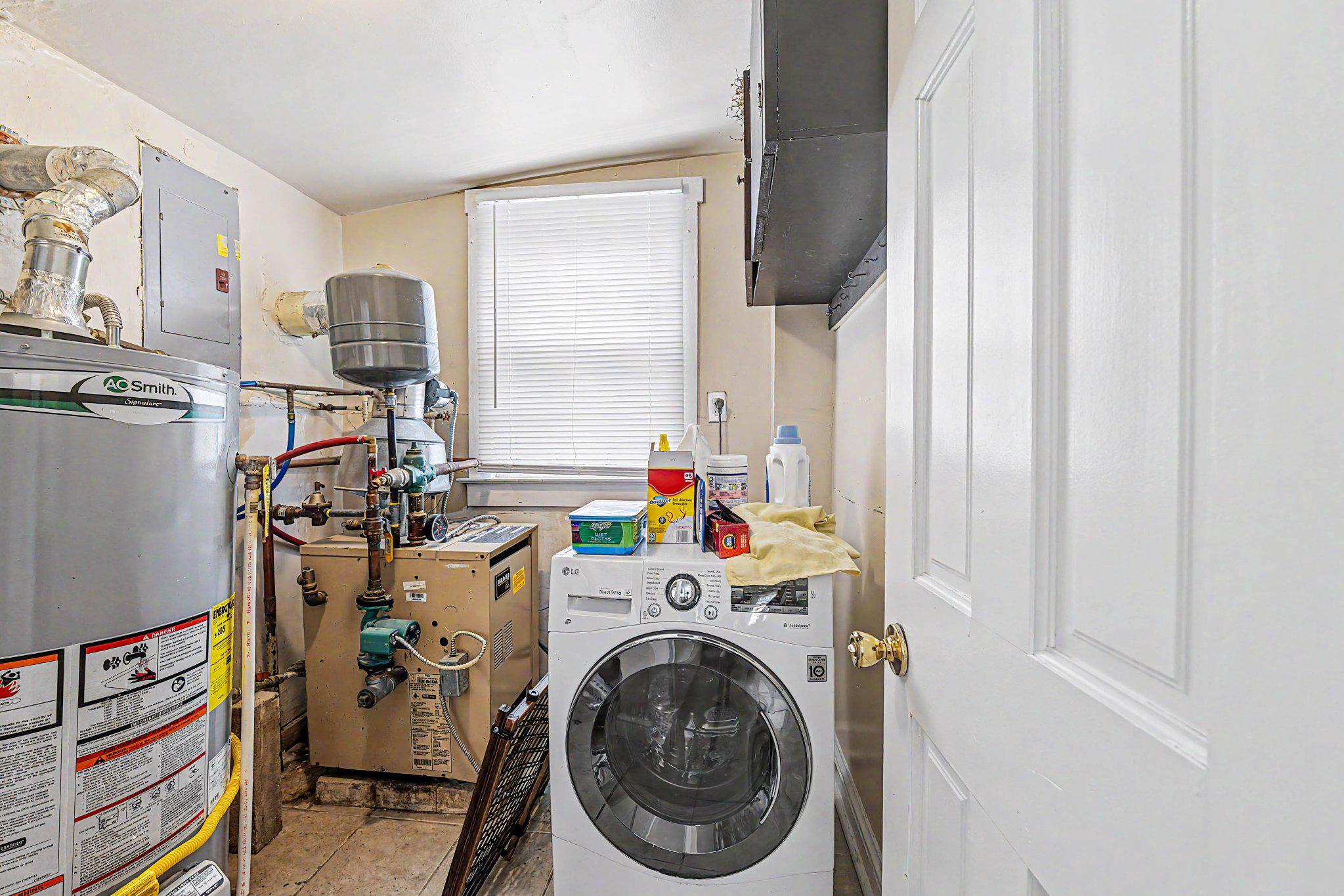 5 N Adams Property Photo 12
