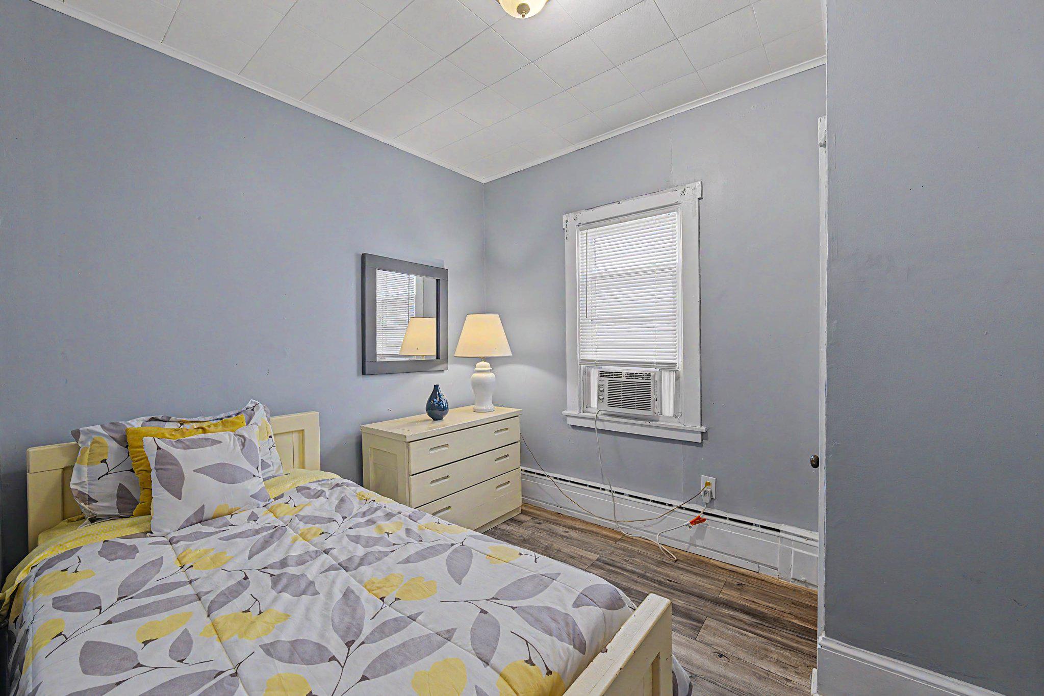 5 N Adams Property Photo 15