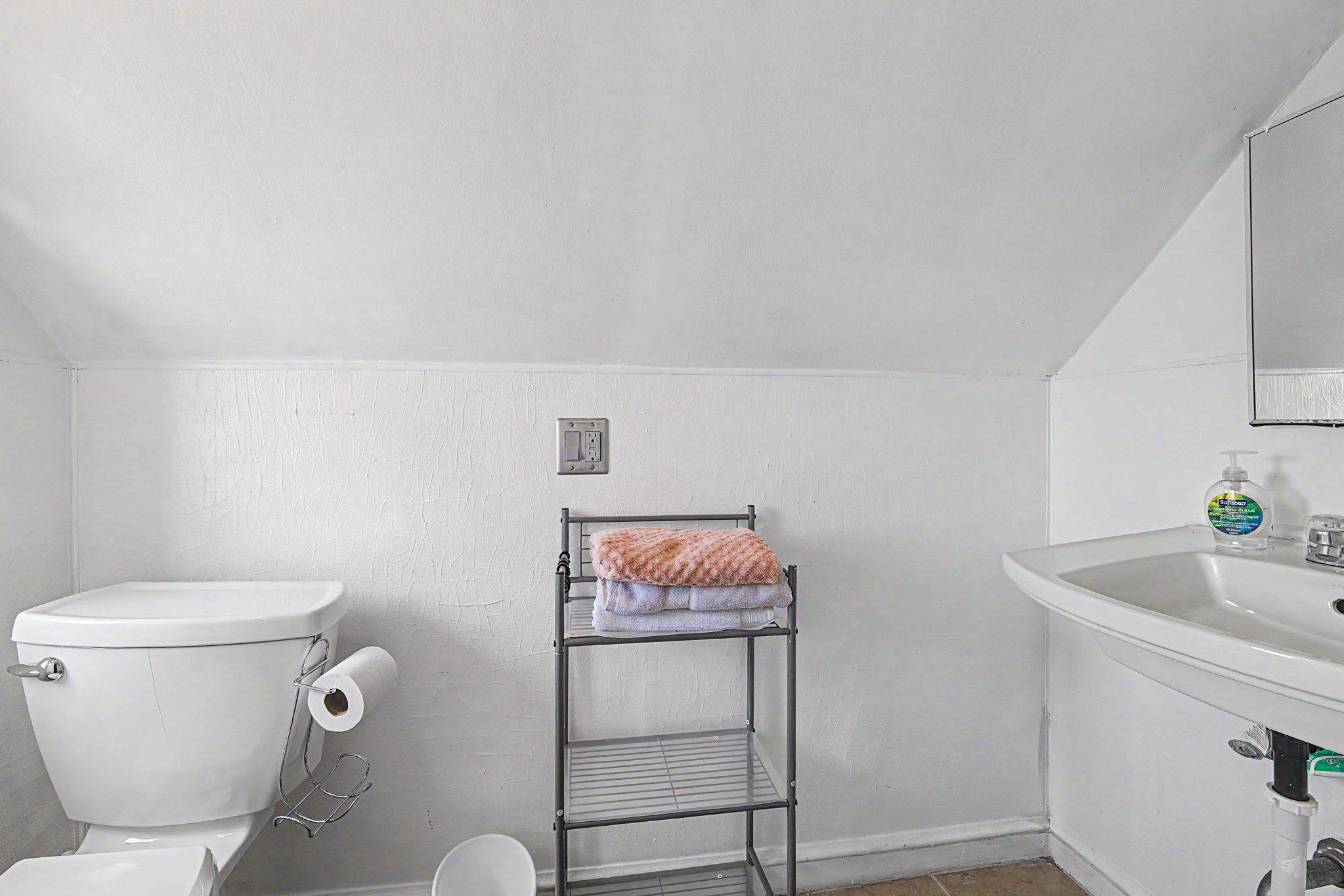 5 N Adams Property Photo 20