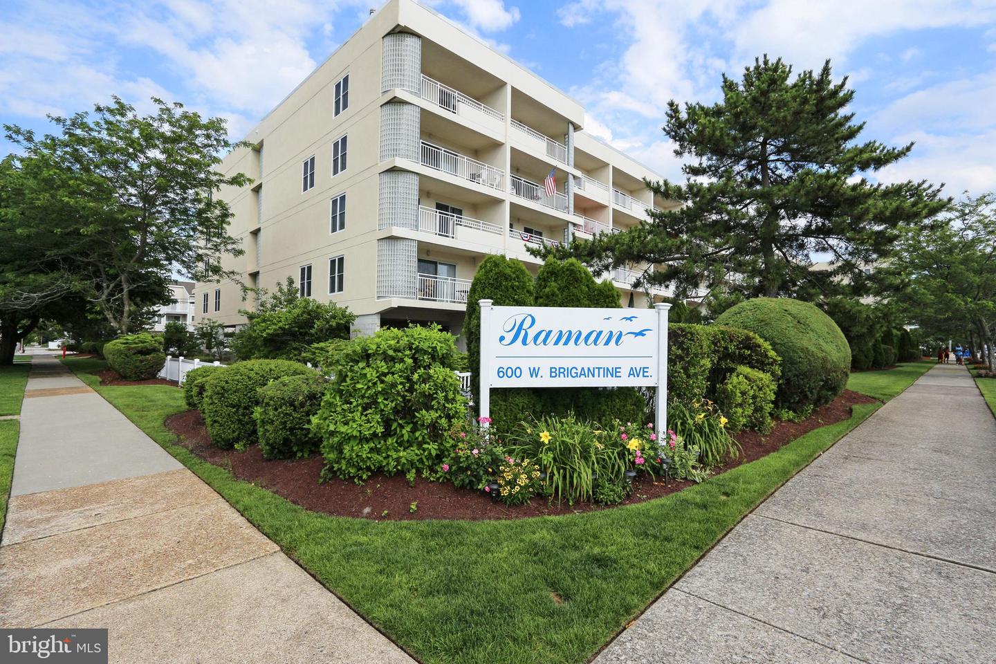 600 BRIGANTINE AVE W #302