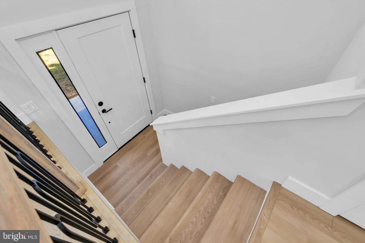 415 1st Ave Property Photo 9