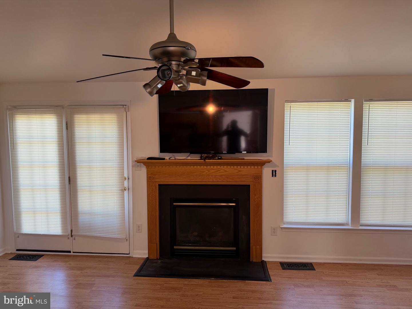 268 Regents Cir Property Photo 6