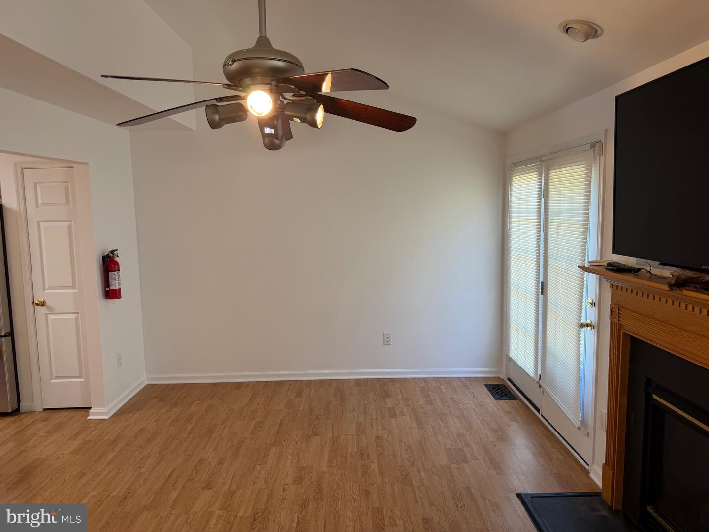 268 Regents Cir Property Photo 8
