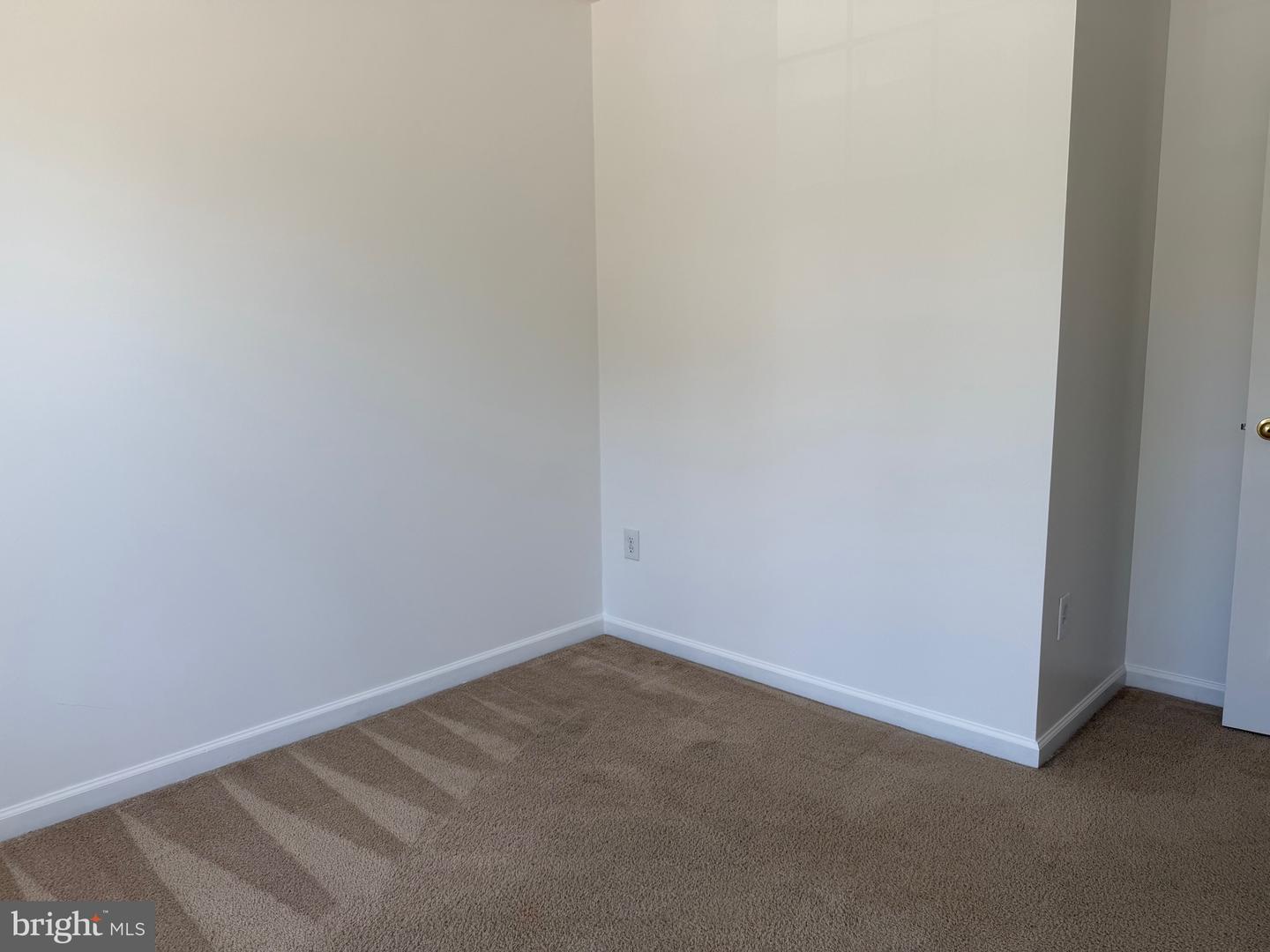 268 Regents Cir Property Photo 31