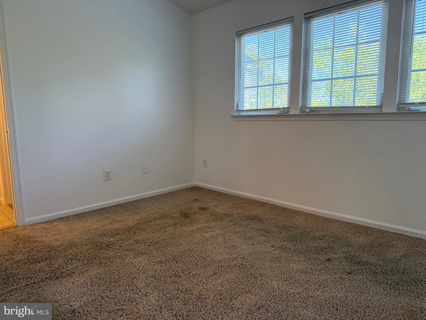 268 Regents Cir Property Photo 42
