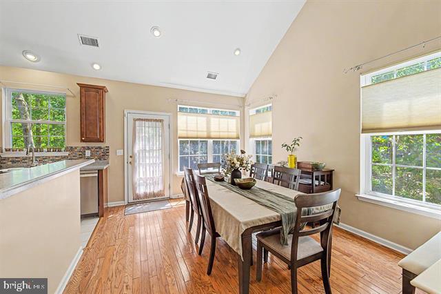 684 Jupiter Hills Ln Property Photo 3
