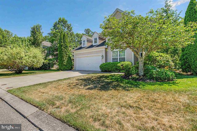 684 Jupiter Hills Ln Property Photo 14