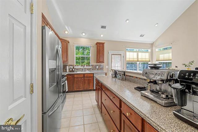 684 Jupiter Hills Ln Property Photo 20