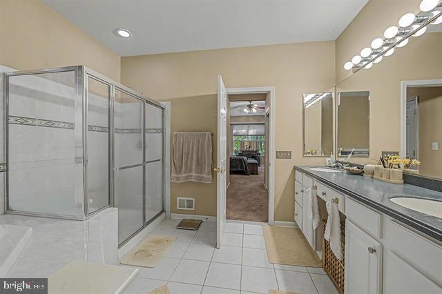 684 Jupiter Hills Ln Property Photo 27