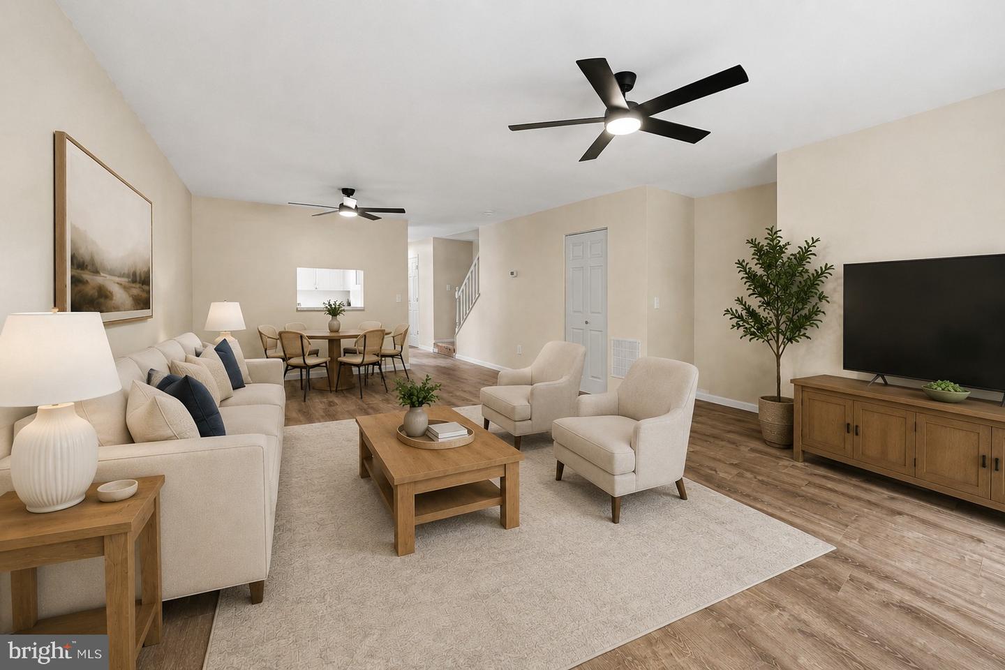 170 Rumson Property Photo 12